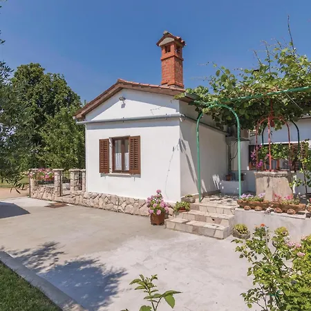 Cozy In Ruzici With Kitchen * Ruzici (Sveta Nedelja)